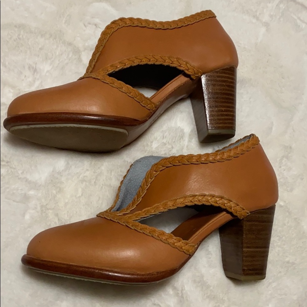 ELF Spirit Walker booties leather heels tan